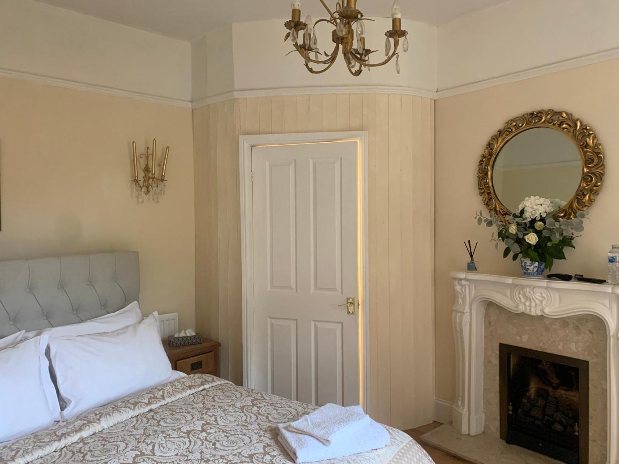 Bed and Breakfast Albany House Бирмингем Экстерьер фото